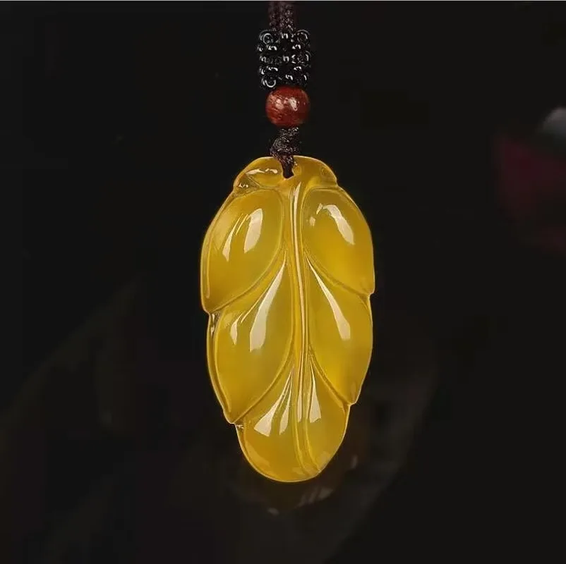 Pingente de folha esculpido à  - Men Accessories For Hand avaliação e preço