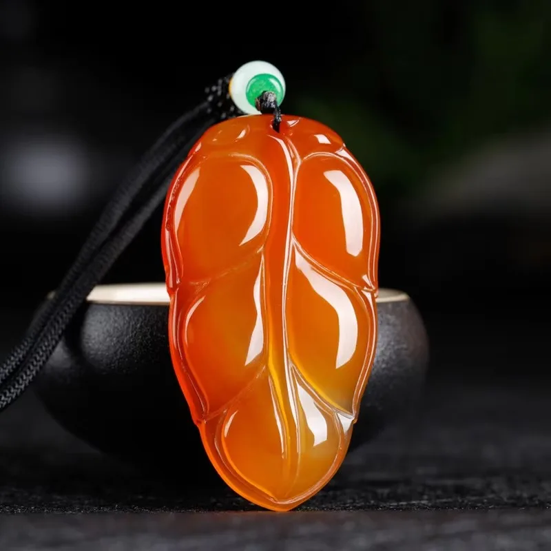 Pingente de folha esculpido à  - Men Accessories For Hand avaliação e preço