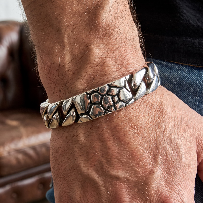 Pulseira de Corrente Curb de A - Men Accessories Ring And Bracelet avaliação e preço