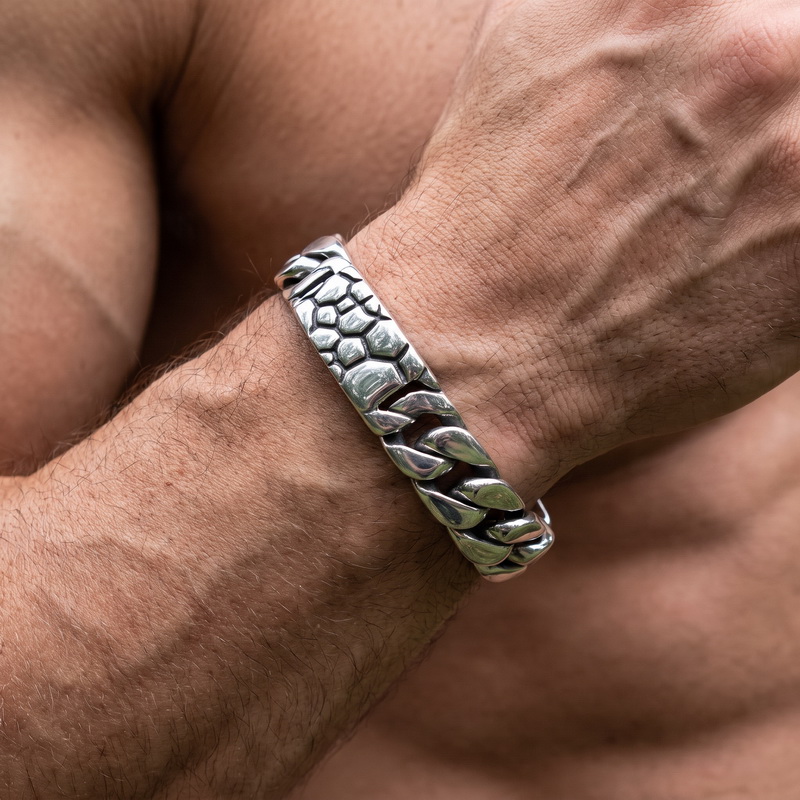 Pulseira de Corrente Curb de A - Men Accessories Ring And Bracelet avaliação e preço