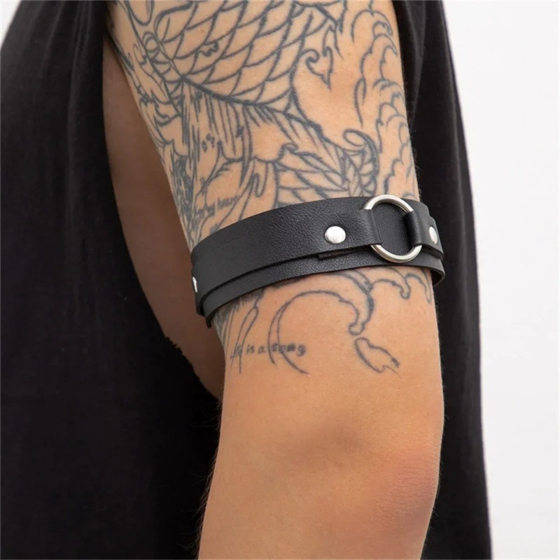 Braçadeira de Couro Masculina, - Men Accessories Ring And Bracelet avaliação e preço